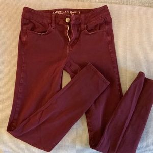 American Eagle Sateen Maroon Jegging